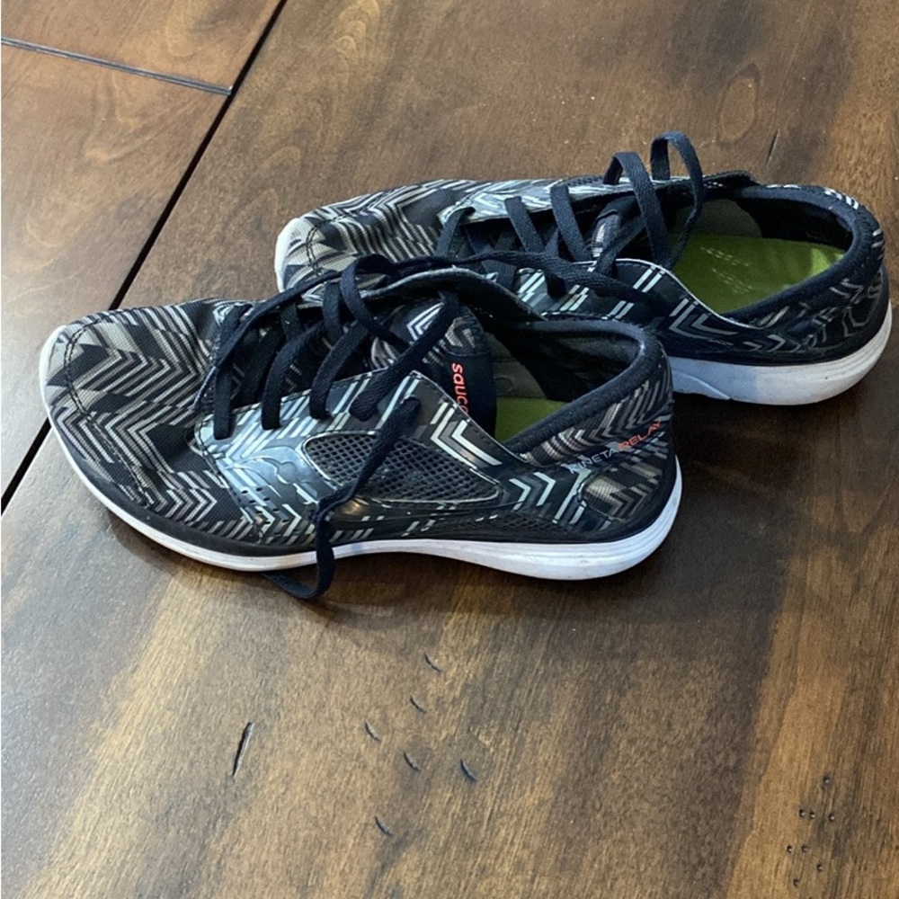 Saucony Women’s shoes 8.5